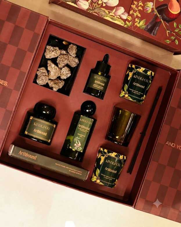 Arthbound Gift Box Set image 2