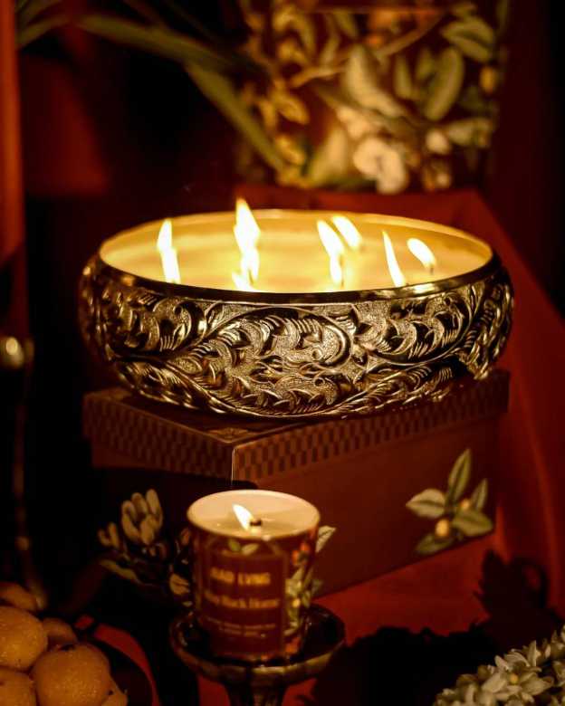 Khwaab Bagh Urli Candles image 2